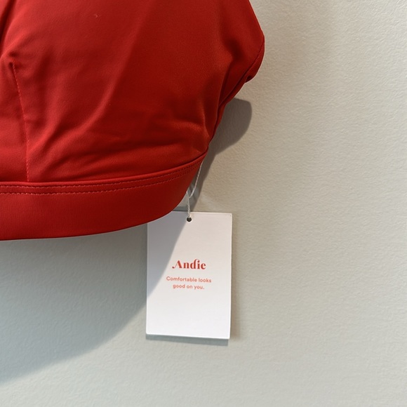 NWT Tahiti bikini Top in chili pepper M - Picture 5 of 9